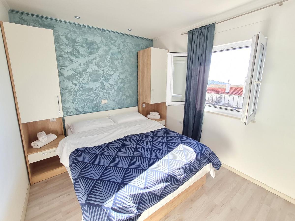 Apartments Pivac Makarska Buitenkant foto
