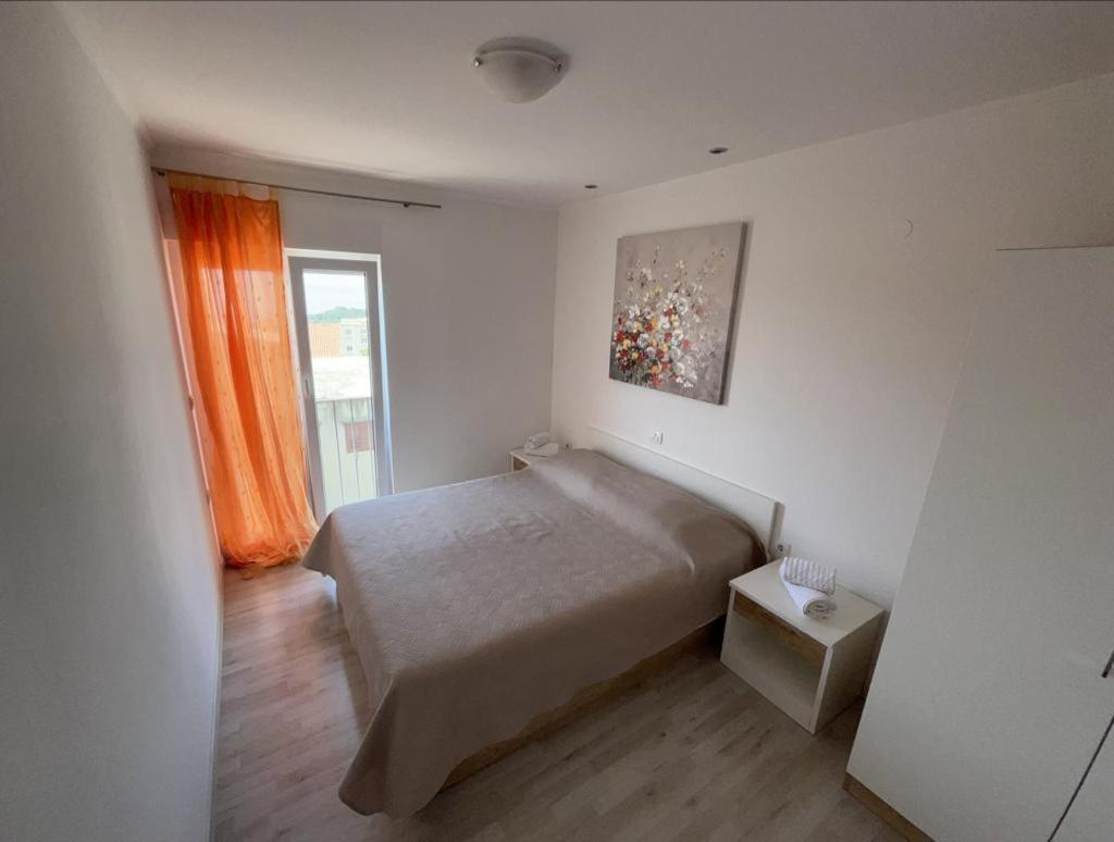 Apartments Pivac Makarska Kamer foto